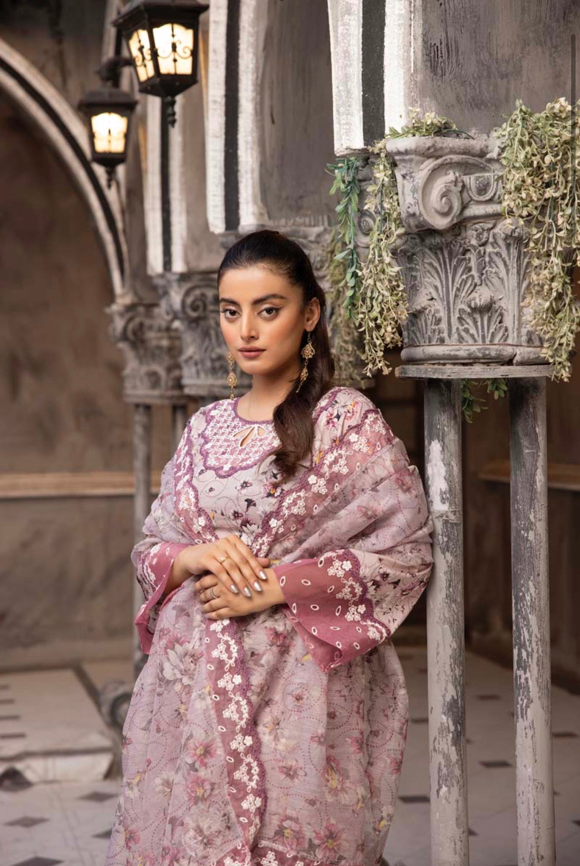 Ethnic Inspired Lawn Dusty Pink 3 Piece Outfit With Embroidered Dupatta