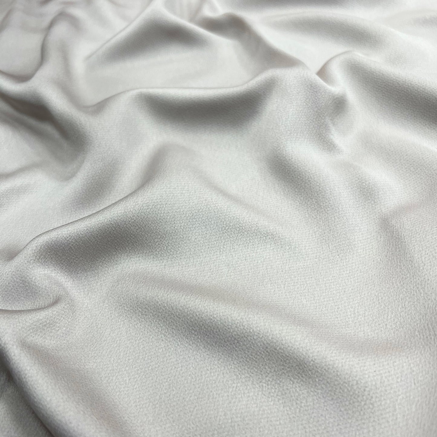 Silver Satin Grain Hijab