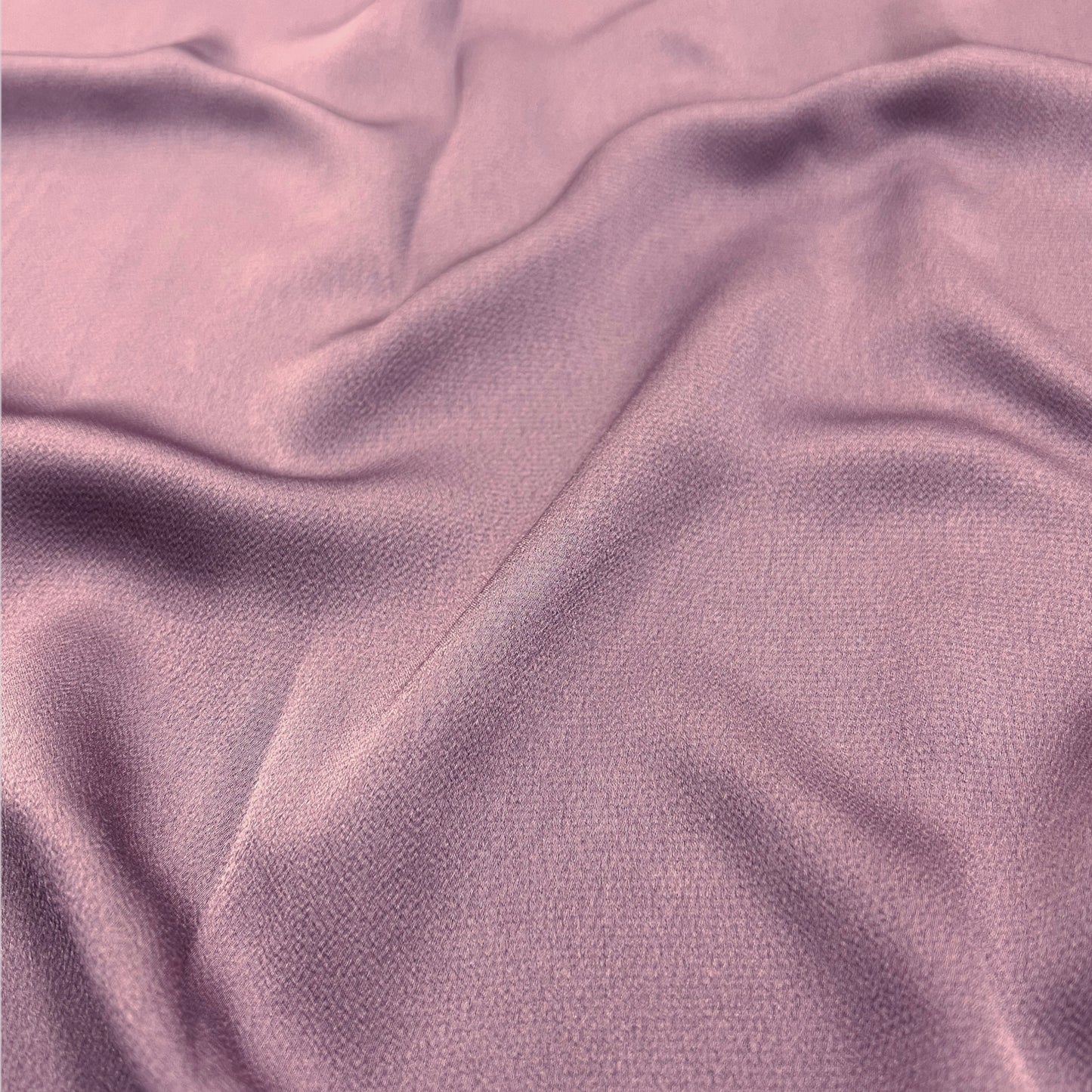 Coral Satin Grain Hijab