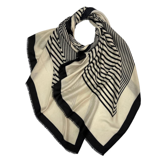 White Big Maze Printed Hijab