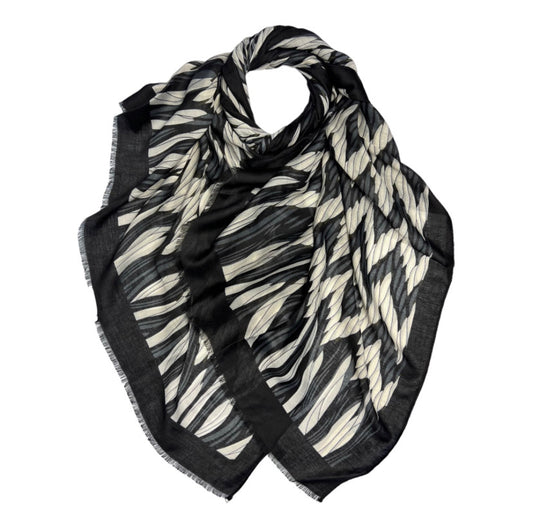 Black Rope Weave Printed Hijab