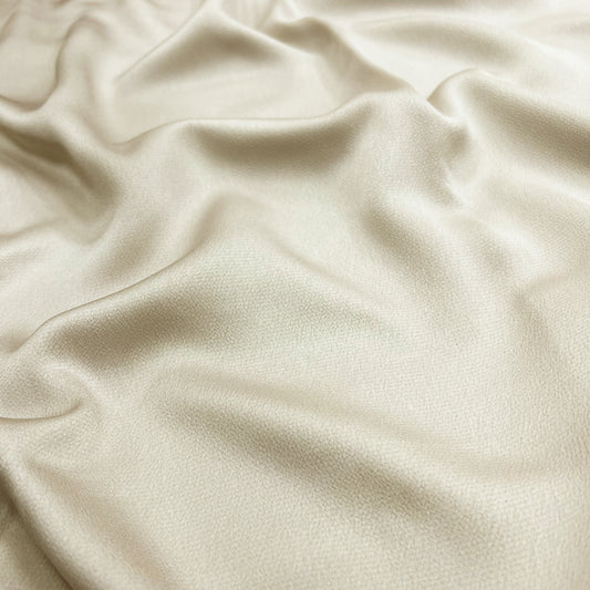 Vanilla Satin Grain Hijab