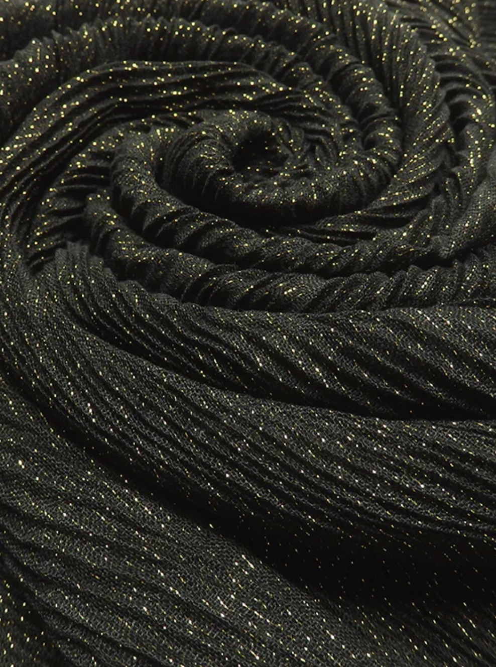 Black Pleated Shimmer Hijab